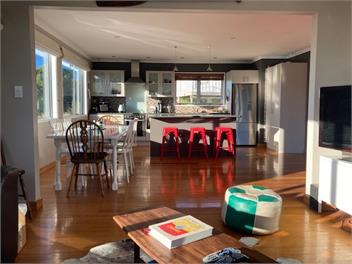 76 Blue Pacific - Masterton