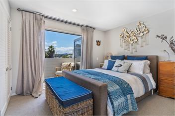 A REJUVENATING HOLIDAY ON RANFURLY - WHANGAMATA