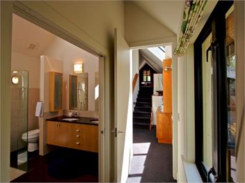 Kauawhi Lodge (Bachcare) - Acacia Bay