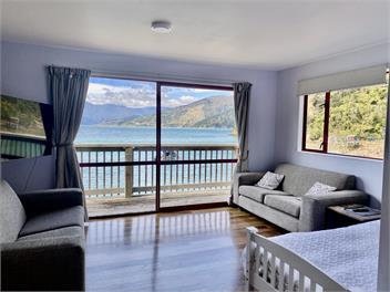 Kingfisher Suite - Pelorus Sounds