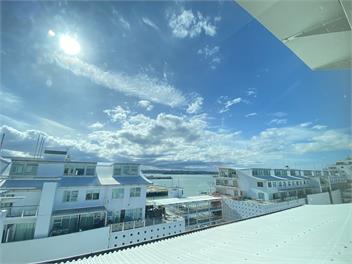 Waterfront Sea & Harbour Views Suite with Balcony, 17aS19 - Auckland, New Zealand