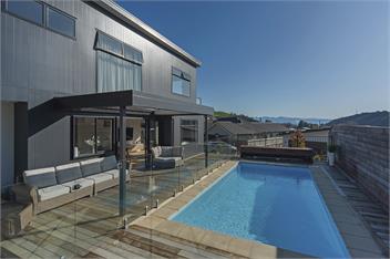 Marsden Escape - Views, Spa and Swimming Pool - Nelson