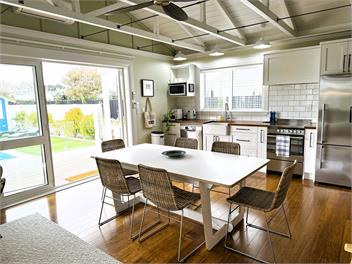 Getaway on Grey  - Martinborough