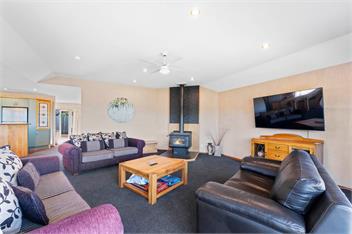 Nature Vistas (Bachcare) - Taupo Central