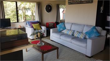 cliffs road farm cottage - TIMARU 7974