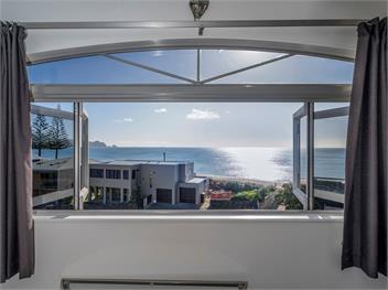 Ocean View Beach Beauty (Bachcare) - Tairua