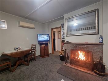 Dick Street Cottage - Reefton