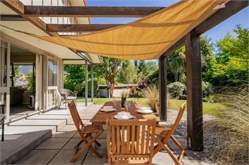 Lake Hawea Hideaway (Bachcare) - Lake Hawea