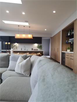 Spacious 4 bedroom city views - Gisborne