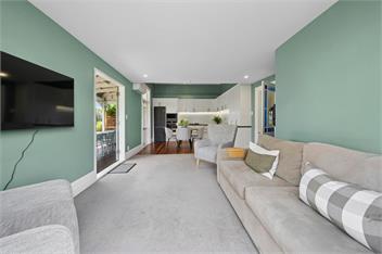 Poolside Villa on Dublin (Bachcare) - Martinborough