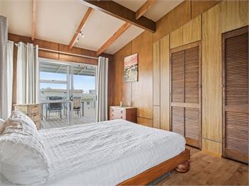 The Summer Bach at Cooks Beach - Whitianga