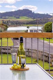 Stillwater View Holiday Home - Tairua