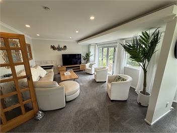 Waiake Beach Apartments - Auckland