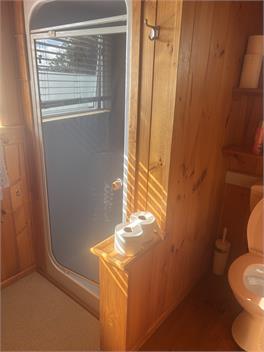 Lake Cottage - lake rotoma