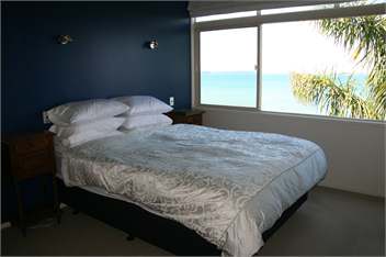 Absolute beachfront Stanmore Bay  - Auckland