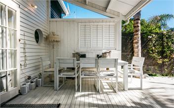 ONEROA SUMMERHUS : Coast and Country - Waiheke Island
