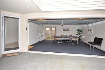 Regents Villas - Two house together - Christchurch