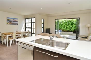 Hagley Apartment - Riccarton - Christchurch
