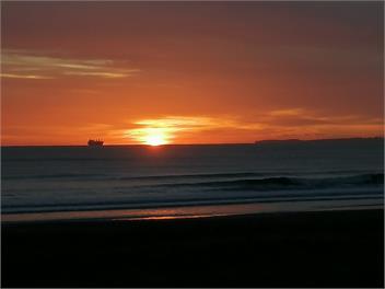 Marine Parade Beachhouse - Tauranga