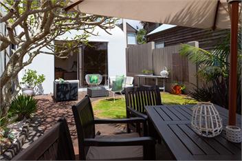 Takapuna Family Beach House - Auckland