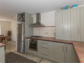 Modern Cottage Charm (Bachcare) - Albert Town