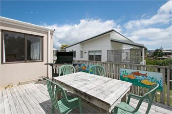 Sweeping Sea Views (Bachcare) - Waihi Beach