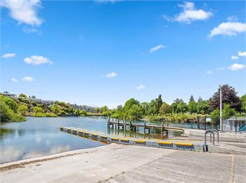 Central Riverside Retreat (Bachcare) - Taupo Central