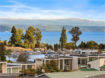Taupo Panorama (Bachcare) - Taupo Central