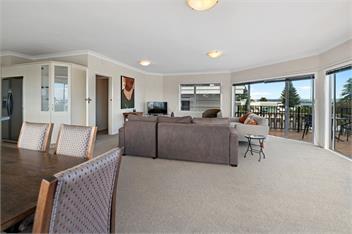 Home Sweet Home (Bachcare) - Mt Maunganui