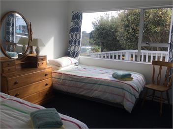 Waterfront flat - Ohope 