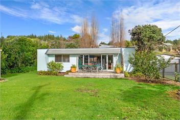Coastal Cove – Waipu Cove Holiday Home - Waipu Cove