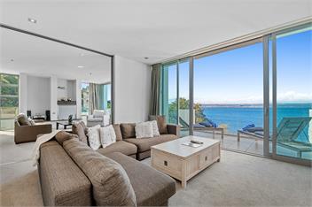 Taupo Penthouse Apartment - Unbeatable Lake Views - Taupo 