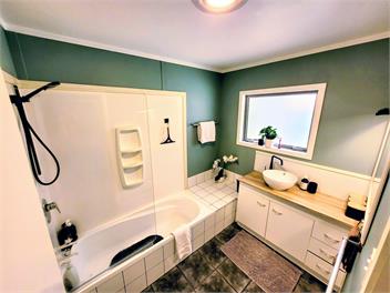 Unique Estuary | Bird Sanctuary Apartment | Paihia - Paihia