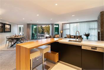 Q1 Luxury Central Apartment - Queenstown