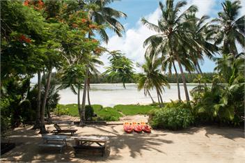B's Beach House on Muri Lagoon - Muri