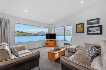 Frankton House (Bachcare) - Queenstown
