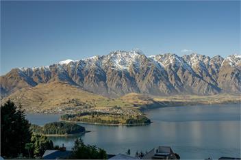 Alpine Luxe (Bachcare) - Queenstown
