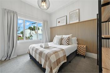 Albemarle Villa - Classic Villa with Parking & Modern Comforts - Christchurch