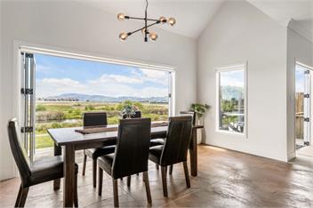 Sunlit Shores (Bachcare) - Papamoa