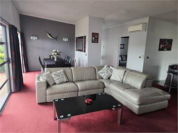 De Vine Martinborough 14 Luxury Accommodation - Wairarapa