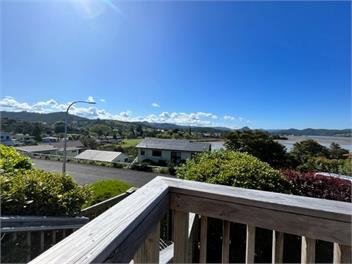 A Whangamatā Getaway – 205 Tukere Whangamata - WHANGAMATA