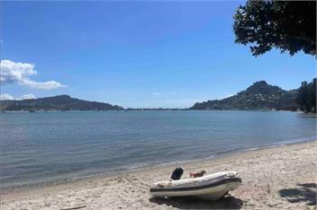Sunny Coastal Escape w/ Views, Studio & Family Space - Pauanui
