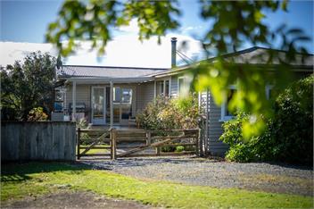 Darling on Dorizac (Bachcare) - Te Anau
