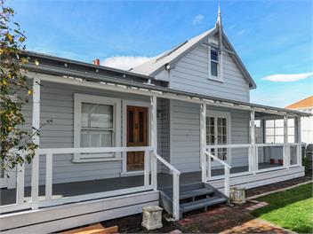Puriri Downtown Villa - 
