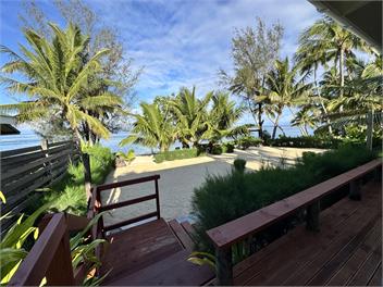 Sunset Palms Rarotonga - Beach Bungalow -