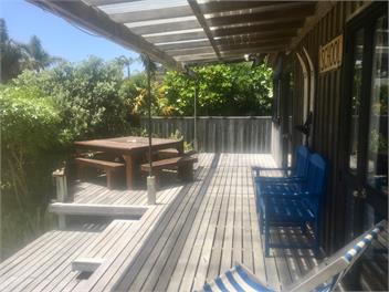 JOHANS Bach and Cabin Matarangi Beach Corromandel - Corromandel
