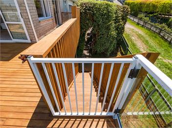 Central Riverside Retreat (Bachcare) - Taupo Central