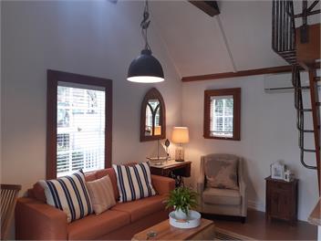 HARBOUR VIEW COTTAGE - Boutique Accommodation - Auckland