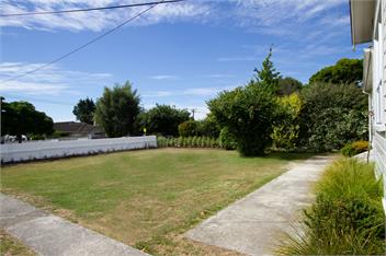 Corokia Villa - Richmond, Tasman Holiday Home - Tasman