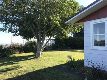 Farm Views House - Napier
